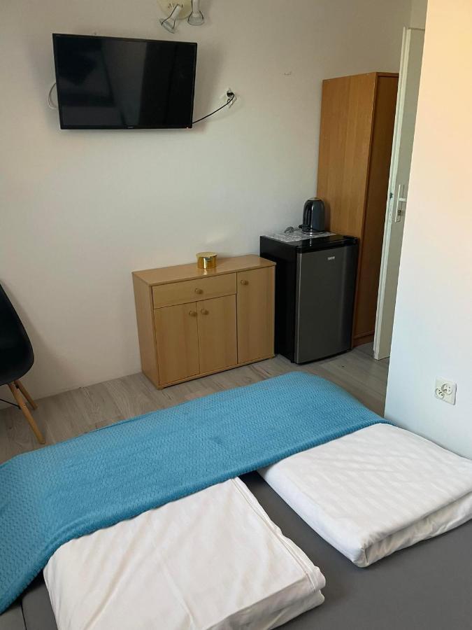 Pokoje I Apartamenty Polna 19 Niechorze Extérieur photo